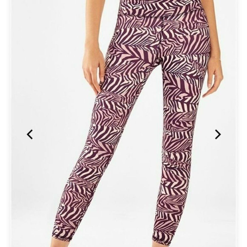Fabletics High-Waisted Printed Powerhold Leggings